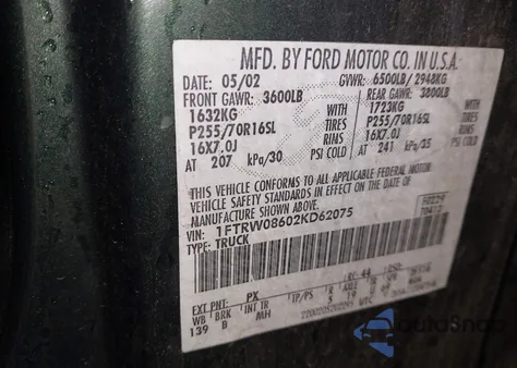 2002 Ford F-150 Lariat/Xlt from USA, damaged, VIN 1FTRW08602KD62075